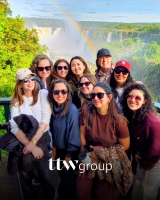 Nature, grandeur and perspective.

These are words that help define the latest edition of TTWVivências, hosted in Foz do Iguaçu with @belmondhoteldascataratas, a historic refuge surrounded by the strength and beauty of Iguaçu National Park.

Located just steps away from the Falls, the hotel welcomed the group into one of Brazil’s most iconic natural settings, where hospitality, gastronomy and comfort come together in a truly remarkable way.

Throughout the experience, the group explored both the Brazilian and Argentinian sides of the Falls, enjoyed a welcome toast at sunset, and discovered the atmosphere and details that make Hotel das Cataratas such a unique property.

The itinerary also included special moments with partners in the region, with site inspections and meals at @sanmahotel and @awasiiguazu, as well as exclusive experiences in partnership with Convênio Tur.

From nature walks and memorable meals to optional activities such as Parque das Aves and helicopter flights over the Falls, this edition was an invitation to experience Foz do Iguaçu from different perspectives.

A special thank you to Jiovana Alves, Fernanda Tavares and Ilton Carvalho, from Hotel das Cataratas, A Belmond Hotel; Lucas Pereira and Leonardo Cordeiro from @y.cataratas; Daniel Gimenes, from Sanma Hotel; Camila Levine, from Awasi Iguazú; and Enio Eidt, Elcio Martins and Wilton, from Convênio Tur for the partnership and for sharing such meaningful experiences with us.

It was lovely to have the team members who joined us: Gabriela Jordão, Tatiana Espirandelli, Larissa Castropil, Stephanie Pinheiro, Carolina Bento, Alana Greco, Bruna Toffanello, Fernanda Corrêa, Luciana Maia Vianna and Karina Tsuda.

#TTWVivências #TTWgroup #Belmond